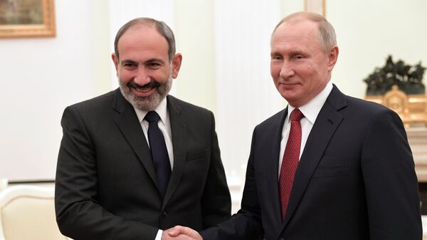Владимир Путин и исполняющий обязанности премьер-министра Армении Никол Пашинян во время встречи. 27 декабря 2018