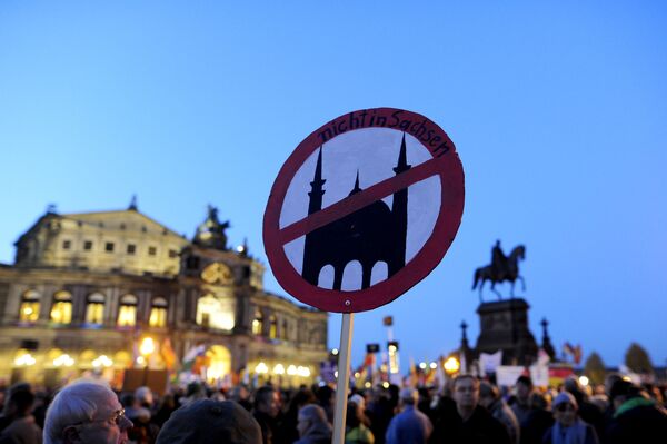 Протесты против ислама в Дрездене, Германия Протесты против ислама в Дрездене, Германия