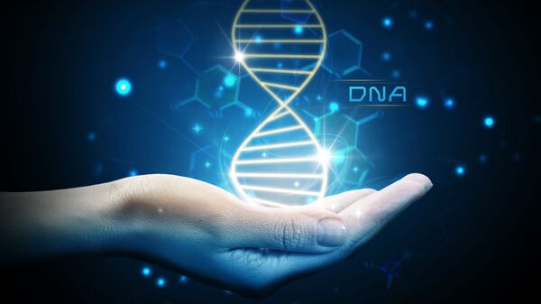 Молекула ДНК на ладони