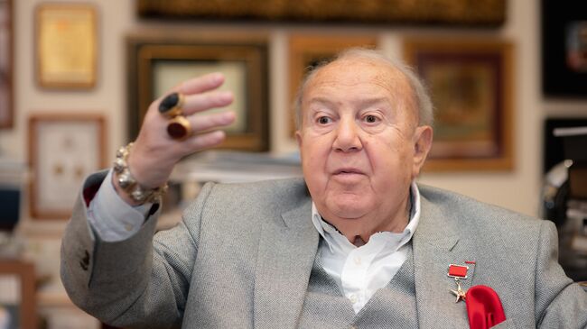 Президент Российской академии художеств Зураб Церетели