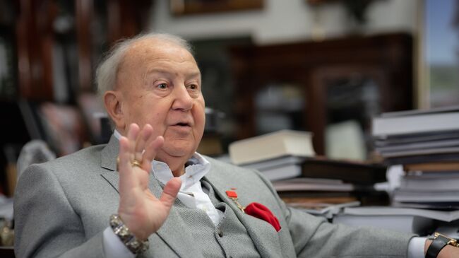 Зураб Церетели