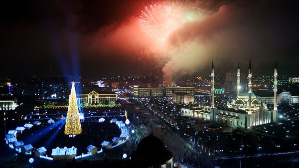 Салют во время празднования Нового года - 2019 в Грозном