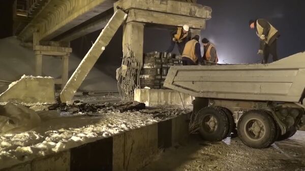 Ликвидация последствий подрыва железнодорожного моста в ДНР