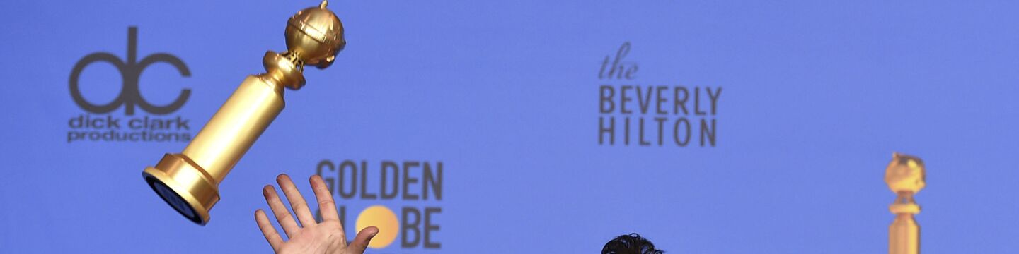 Актер Даррен Крисс получил Золотой глобус в номинации Лучшая мужская роль в телефильме или мини-сериале за роль в картине Американская история преступлений: Убийство Джанни Версаче. 6 января 2019 
