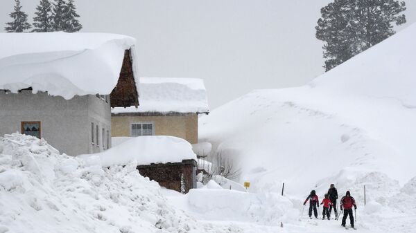 Последствия сильного снегопада в Австрии. 7 января 2019 