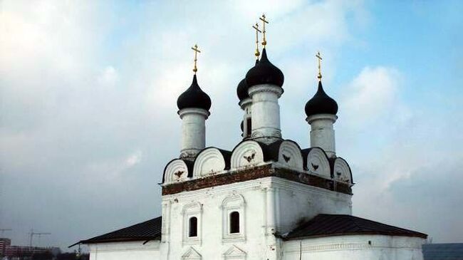 Церковь Покрова на улице Саломеи Нерис в Москве