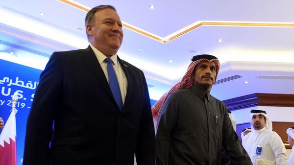 Государственный секретарь США Майк Помпео и глава МИД Катара Мухаммед бен Абдеррахман Аль Тани в Дохе, Катар