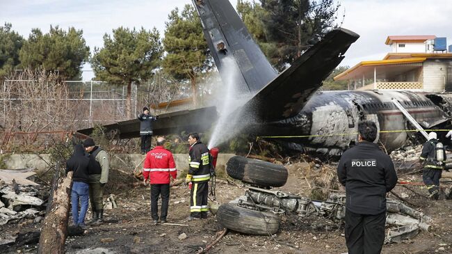 Место крушения грузового самолета Boeing 707 в окрестностях Тегерана. 14 января 2019 