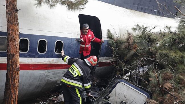 Место крушения грузового самолета Boeing 707 в окрестностях Тегерана. 14 января 2019