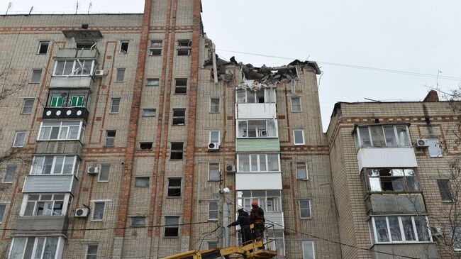 Девятиэтажный жилой дом №16 на улице Хабарова в городе Шахты, пострадавший из-за взрыва бытового газа