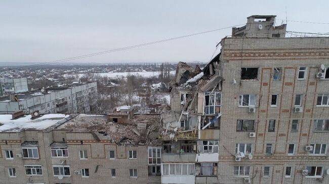 Девятиэтажный жилой дом №16 на улице Хабарова в городе Шахты, пострадавший из-за взрыва бытового газа