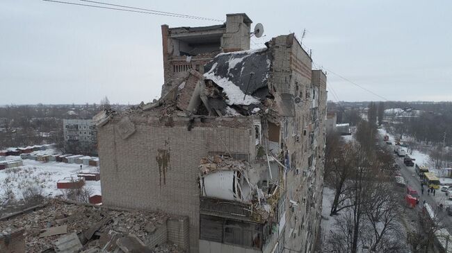 Девятиэтажный жилой дом №16 на улице Хабарова в городе Шахты, пострадавший из-за взрыва бытового газа