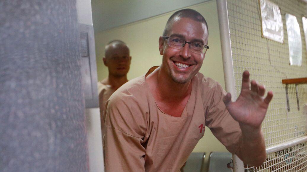 На блогера Лесли завели дело о склонении к изнасилованию