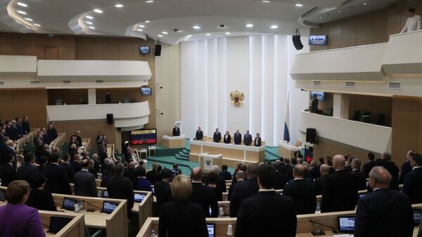 Парламентарии на пленарном заседании Совета Федерации РФ