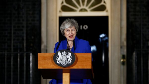 Премьер-министр Великобритании Тереза Мэй во время обращения к нации в Лондоне