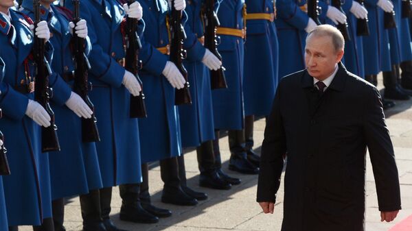 Президент РФ Владимир Путин во время визита в Белград