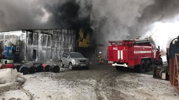 Пожар на складе в Благовещенске