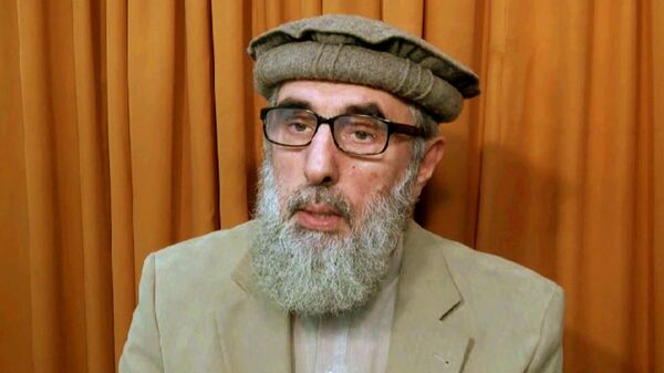 Бывший премьер-министр Афганистана, лидер Исламской партии Гульбеддин Хекматияр 