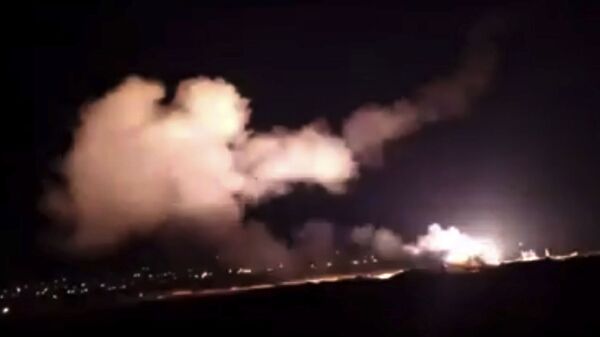 Ракетный обстрел Израильской авиацией района вблизи Дамаска 