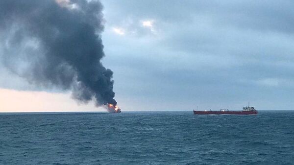 Пожар на газовых танкерах в Черном море 