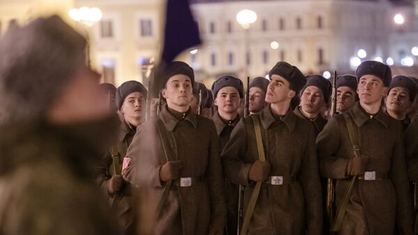 Участники репетиции парада в честь 75-летия снятия блокады Ленинграда на Дворцовой площади в Санкт-Петербурге. 22 января 2019