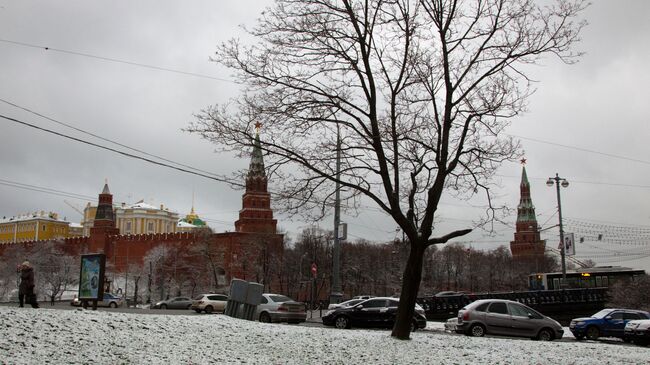 Снег в Москве