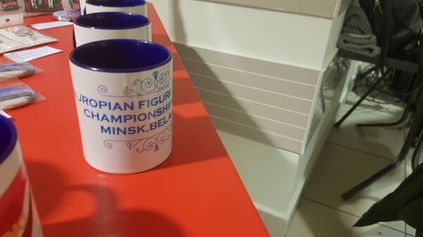 Название чемпионата Европы по фигурному катанию в Минске нанесено на сувенирах с ошибкой