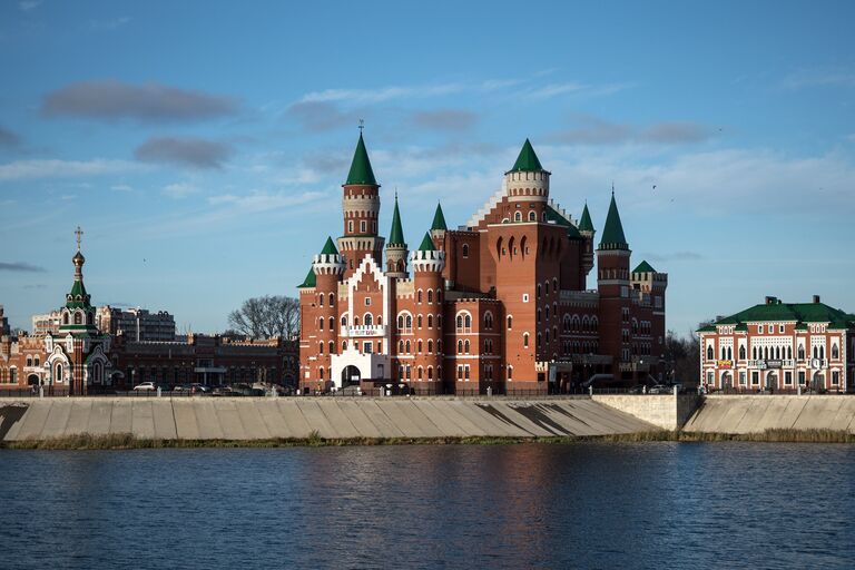 Республиканский театр кукол на Патриаршей площади в Йошкар-Оле