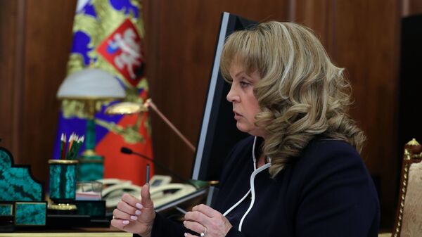 Председатель Центральной избирательной комиссии РФ Элла Памфилова во время встречи с Владимиром Путиным. 24 января 2019