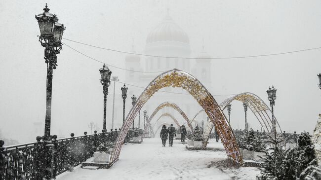 Снегопад в Москве