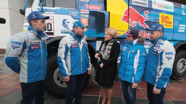 Ольга Голодец встретилась с участниками команды КАМАЗ-мастер