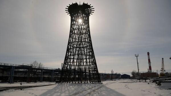 Гиперболоидная башня Шухова на территории Выксунского металлургического завода в Нижегородской области