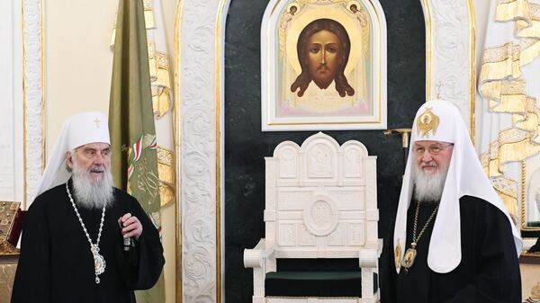 Патриарх Московский и всея Руси Кирилл и патриарх Сербский Ириней во время встречи в Москве