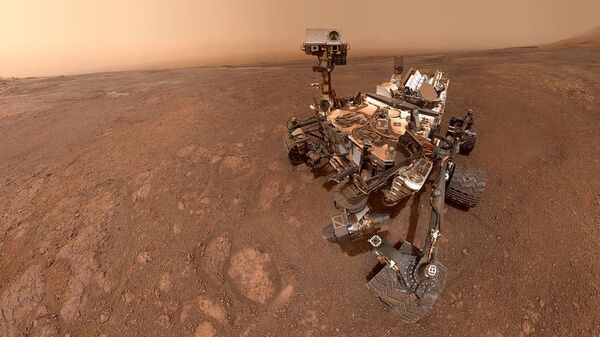 Селфи марсохода Curiosity на хребте имени Веры Рубин на Марсе. 28 января 2019 года 