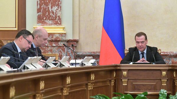 Председатель правительства РФ Дмитрий Медведев проводит совещание с членами кабинета министров РФ. 31 января 2019