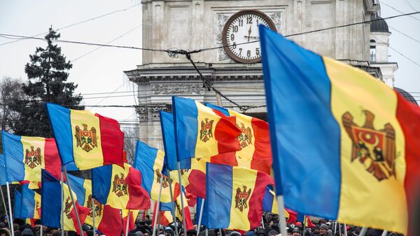 Флаги Молдавии во время акции в Кишиневе