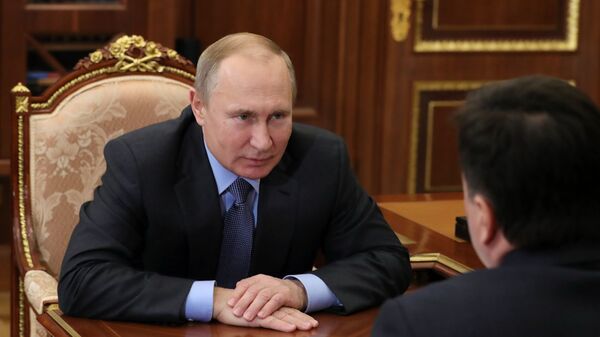 Владимир Путин во время встречи с губернатором Московской области Андреем Воробьевым. 5 февраля 2019