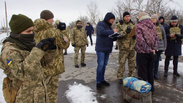 ЛНР передало Украине 33 заключенных, осужденных до 2014 года.