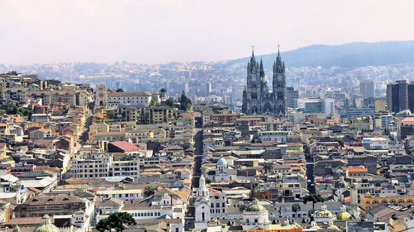 Вид на город Кито - столицу Эквадора. Архивное фото