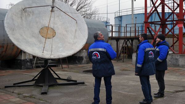Инженеры радиотелевизионного передающего центра Чеченской республики в Гудермесе