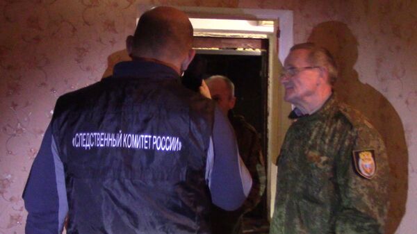 Сотрудники СК РФ на месте двойного убийства в Севастополе