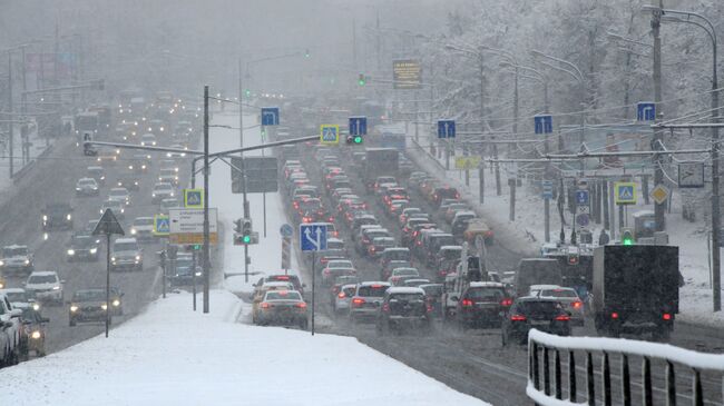 Снег в Москве