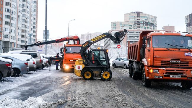 Уборка снега в районе Люблино