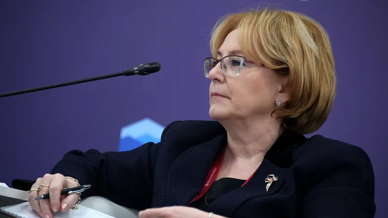 Министр здравоохранения РФ Вероника Скворцова на Российском инвестиционном форуме в Сочи Министр здравоохранения РФ Вероника Скворцова на Российском инвестиционном форуме в Сочи