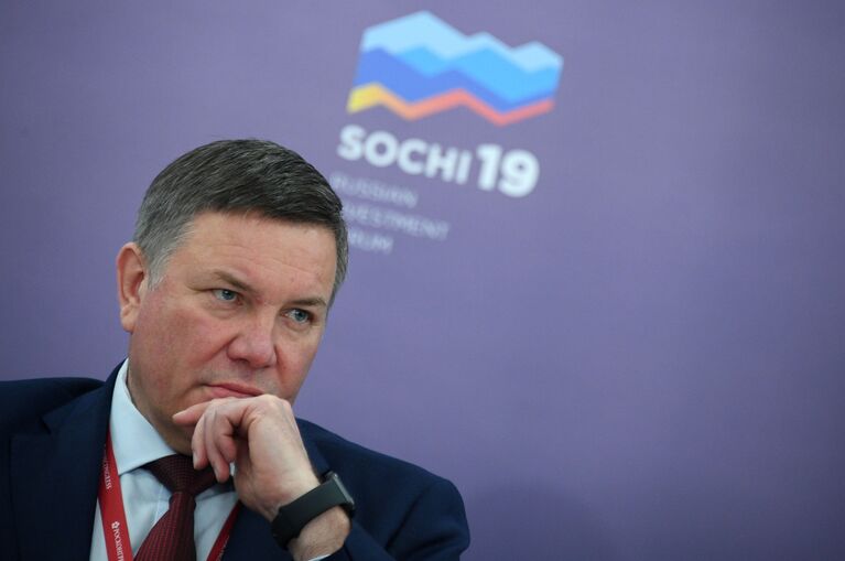 Губернатор Вологодской области Олег Кувшинников на Российском инвестиционном форуме в Сочи Губернатор Вологодской области Олег Кувшинников на Российском инвестиционном форуме в Сочи