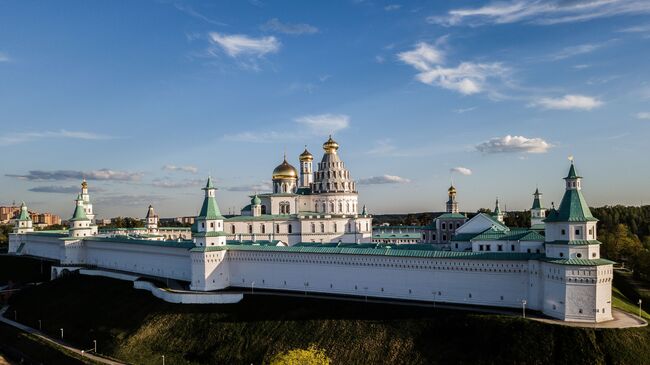 Воскресенский Новоиерусалимский ставропигиальный мужской монастырь в городе Истре Московской области