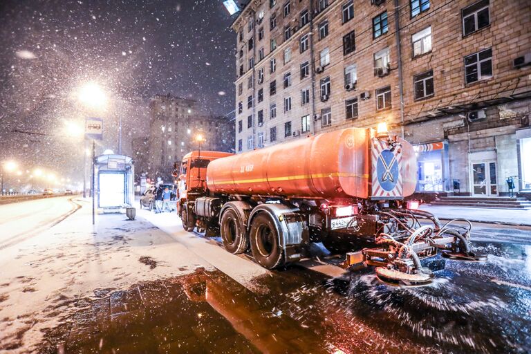 Спецтехника на улицах Москвы