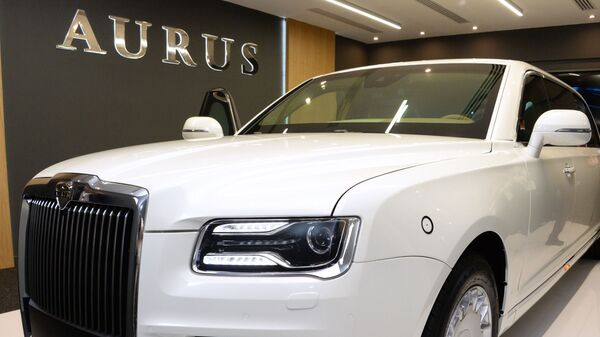 Автомобиль Aurus на международной выставке вооружений IDEX-2019 в Абу-Даби