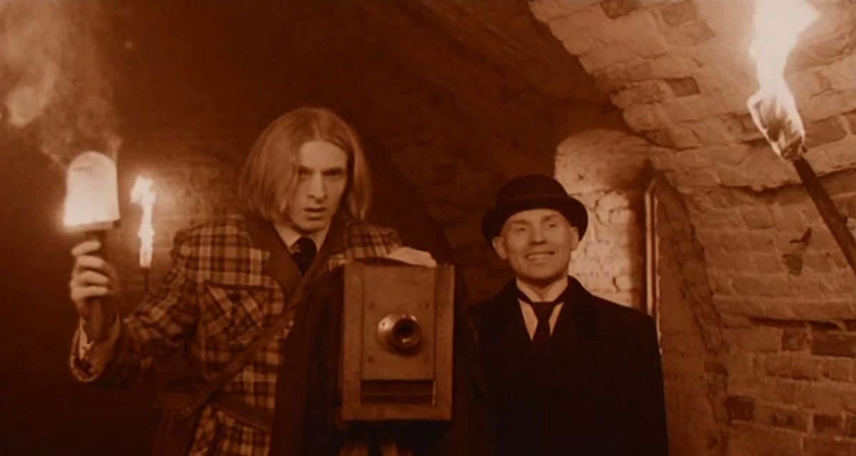 Кадр из фильма Про уродов и людей Кадр из фильма Про уродов и людей - РИА Новости, 1920, 31.10.2025