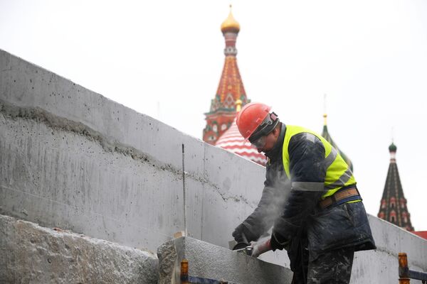 Ремонтные работы на Москворецком мосту Ремонтные работы на Москворецком мосту